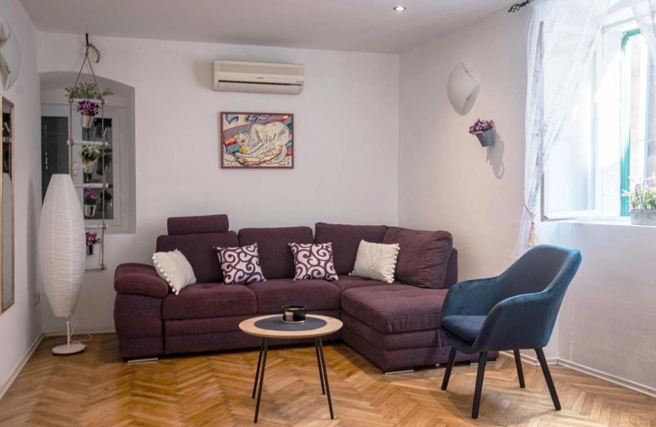 Daloro Suite Split Exterior foto